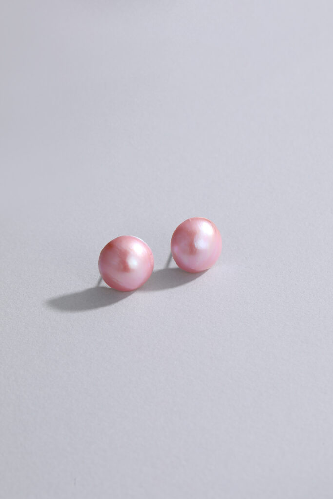 Vibrant Pink Saltwater Mabe Pearl Stud Earrings 21 Vibrant Pink Saltwater Mabe Pearl Stud Earrings