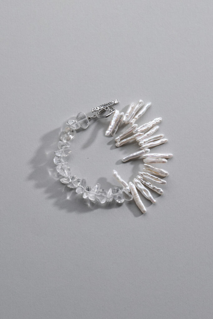 Clear Quartz Chip & Stick Baroque Freshwater Pearl Bracelet 12 Clear Quartz Chip & Stick Baroque Freshwater Pearl Bracelet