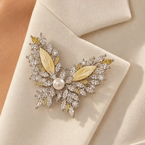 Brooch